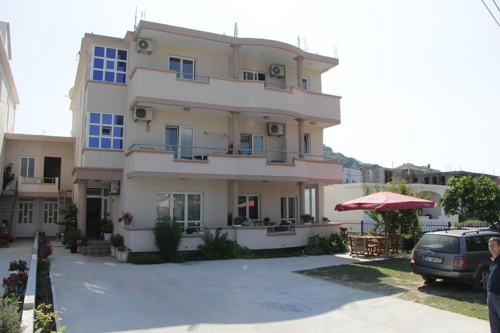 Apartment Family Ulcinj Eksteriør billede