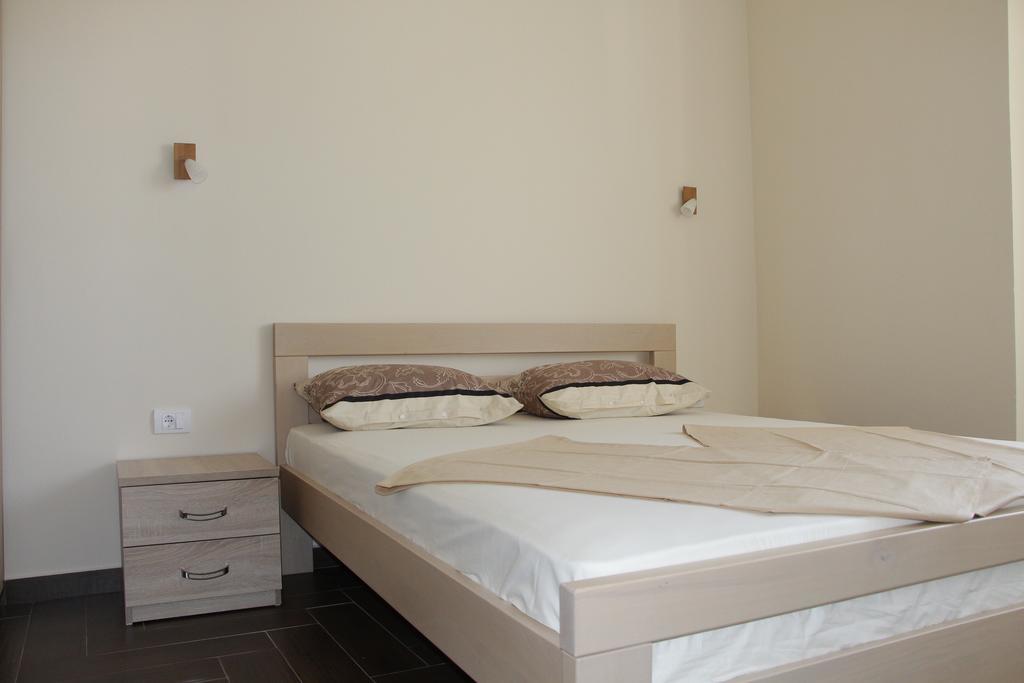 Apartment Family Ulcinj Eksteriør billede