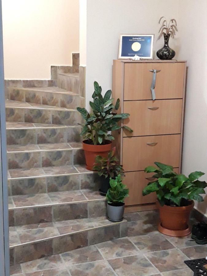 Apartment Family Ulcinj Eksteriør billede