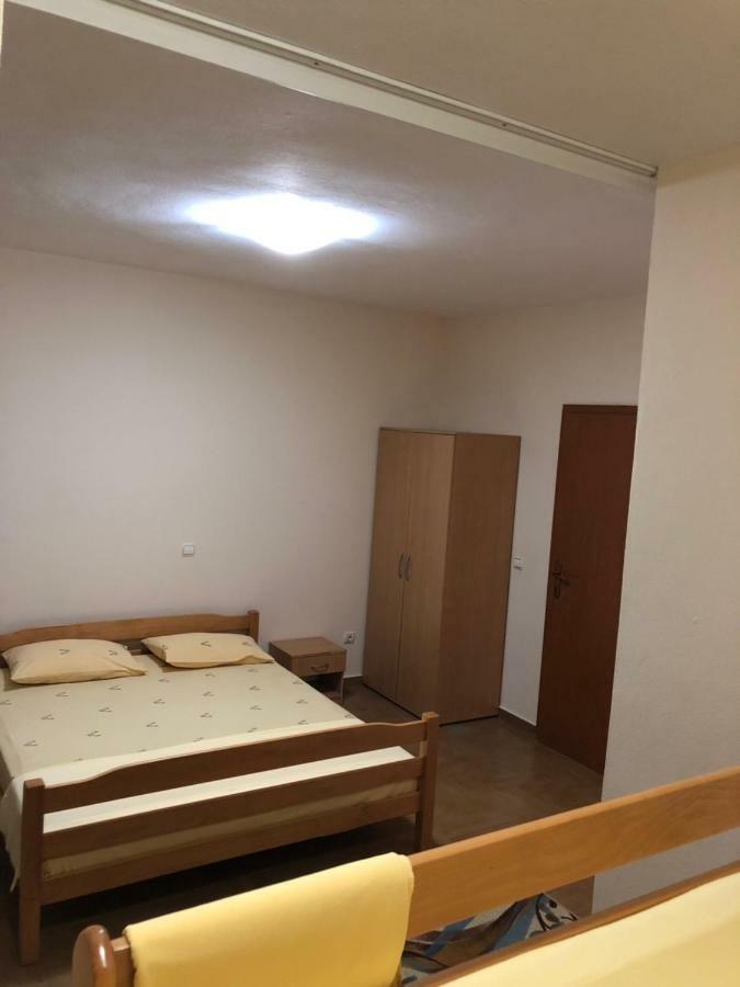 Apartment Family Ulcinj Eksteriør billede