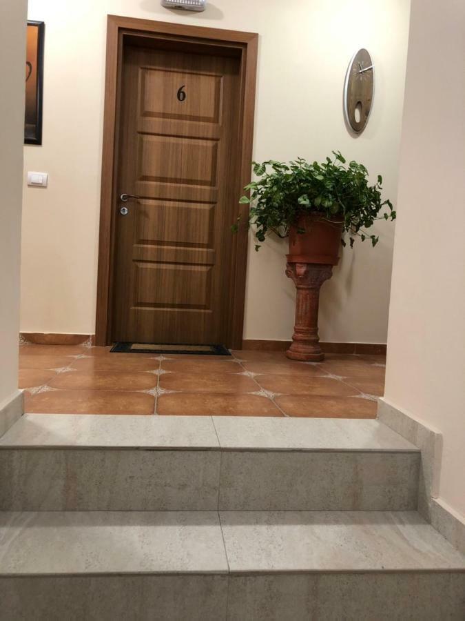 Apartment Family Ulcinj Eksteriør billede